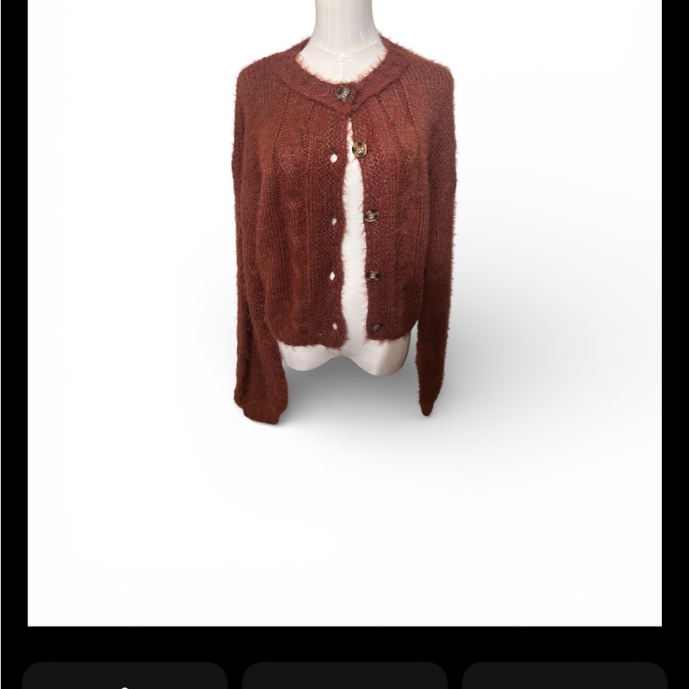 12th Tribe Archie Rust Cropped Cardigan - Picture 2 of 2